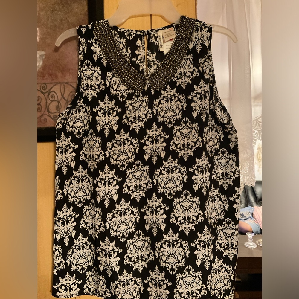 Women’s blouse